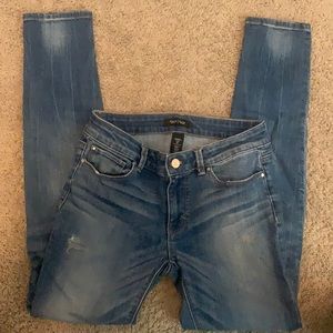 White House Black Market Jeans! Skinny leg size 4